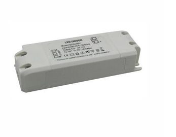 la tension constante d'adaptateur de puissance de 24v 1a LED a mené le triac dimmable 12v 1.5a 1.8a 2a de conducteur