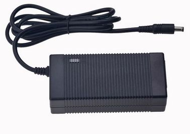 Adaptateur de bureau fait sur commande 3KVAC 3 Polonais d'alimentation CC À C.A. d'universel avec le matériel d'ABS