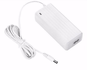 Volt de bureau léger 5amp de l'adaptateur 12 de puissance pour le webcam/a mené l'alimentation d'énergie légère de bande