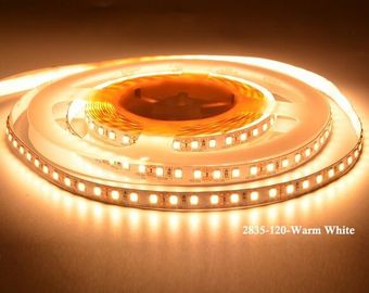 Lumières de bande menées flexibles chaudes du blanc SMD2835 IP67 2400k avec la longueur de 5m, 2 ans de garantie