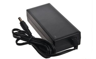 24 adaptateurs portatifs de puissance de C.C à C.A. de volt 4Amp pour l'ordinateur portable, 2 ans de garantie