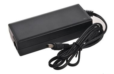 SAA a marqué 12V 8A adaptateur d'alimentation CC À C.A. de 96 watts pour des moniteurs de la caméra de télévision en circuit fermé/affichage à cristaux liquides