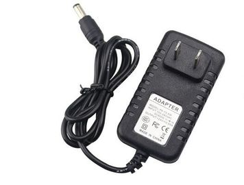 adaptateur de puissance de bâti de mur de 12V 0.5A 1A 1.5A 2A avec la prise du R-U d'AU du câble de C.C de 1.5m/UE USA