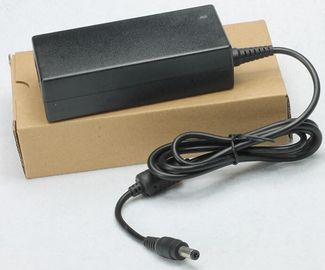les alimentations d'énergie de télévision en circuit fermé de 12V 5A, C.C à C.A. ont mené le chargeur d'alimentation d'énergie transformateur de 60 watts