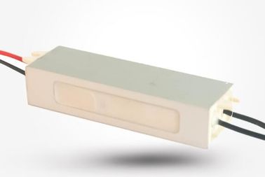 L'alliage d'aluminium 10 watts a mené l'alimentation d'énergie de commutateur pour la lumière linéaire, garantie de 2 voix pour