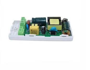 le C.C de 12V 1.25A 15W a mené l'alimentation d'énergie de commutation avec le terminal en plastique de couverture et de vis