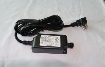 le transformateur résistant à l'eau de 12VDc 1.5A 18W, IP68 imperméabilisent le transformateur pour les lumières sous-marines
