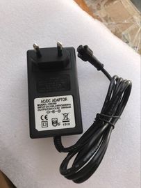 chargeur de batterie de Li-ion de 12.6V 2A, adaptateur d'alimentation CC à C.A. pour le paquet de batterie, couleur noire, connecteur custmized de C.C